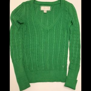 American Eagle green V-Neck knit sweater. Size S